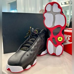 *SOLD* 🔴⚫️🏀Jordan 13 Retro PLAYOFFS🏀⚫️🔴 brand new w/box